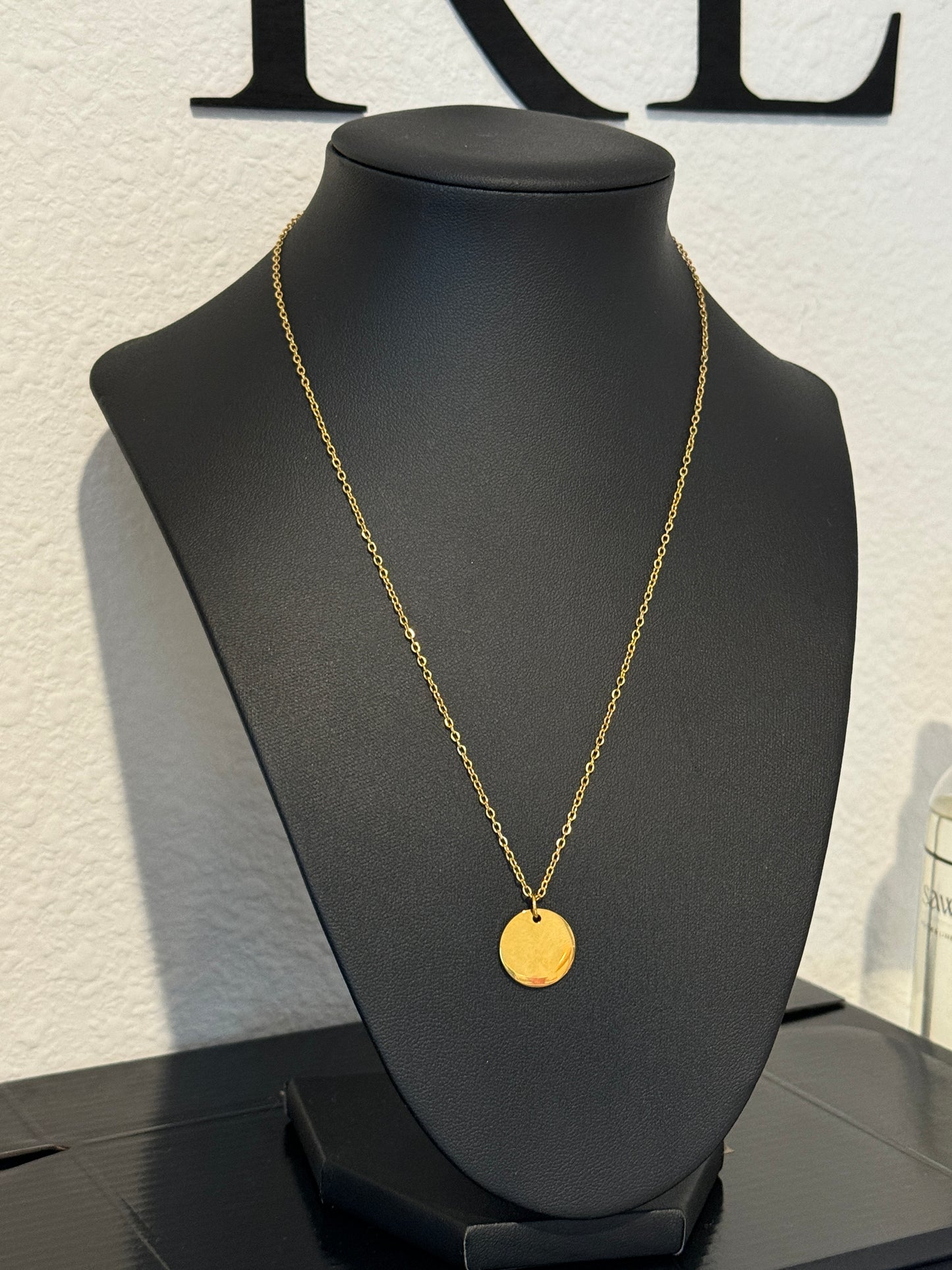 Custom Small Circle Necklace 💧