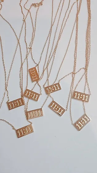 11:11 Gold Necklace 💧👫