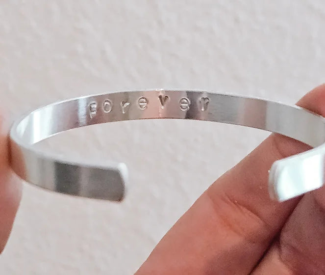 1/4 Custom Bracelet✨️