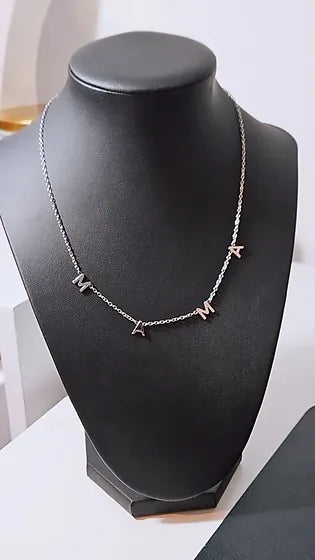 MAMA Silver Necklace💧