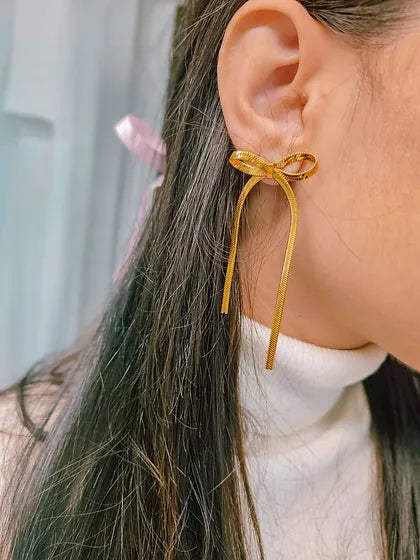 Ash Gold Bow Earrings💧